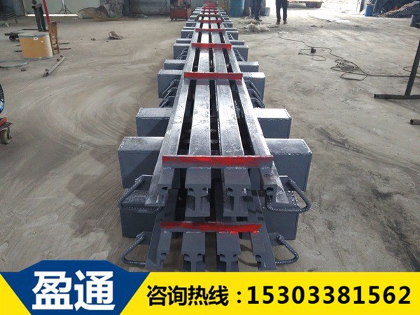 模數(shù)式橋梁伸縮縫-MZL-240