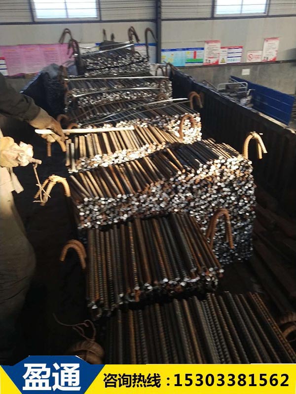 橋梁伸縮縫鋼筋備貨